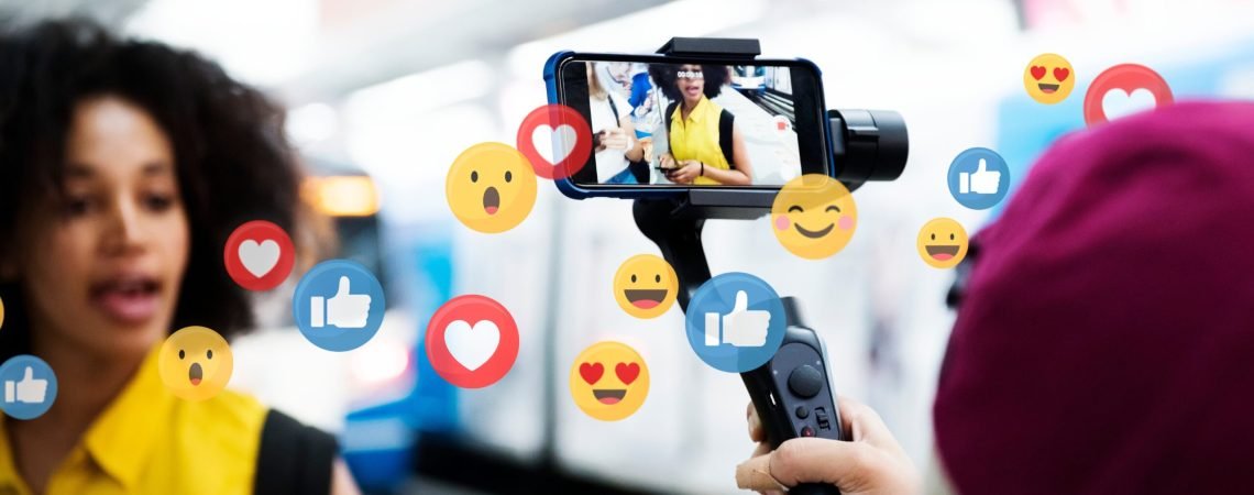 B2B-Influencer-Marketing-scaled
